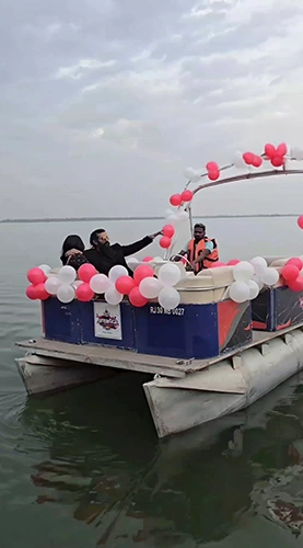 277x500-Pontoon-Image-8