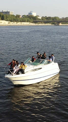 277x500-Yatch-3