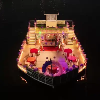 400 X 400_ Party Boat